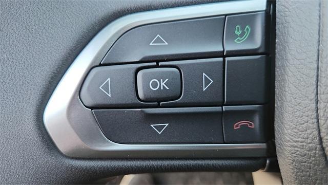 new 2025 Jeep Compass car, priced at $30,165