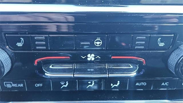 new 2025 Jeep Grand Cherokee L car, priced at $40,999