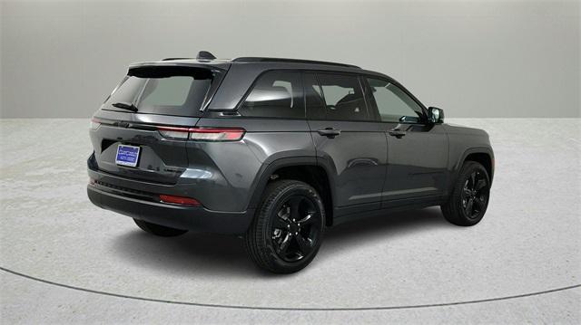 new 2025 Jeep Grand Cherokee car, priced at $43,119