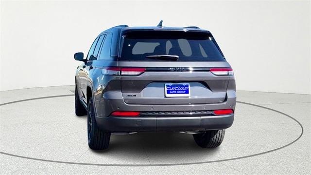 new 2025 Jeep Grand Cherokee car, priced at $39,812