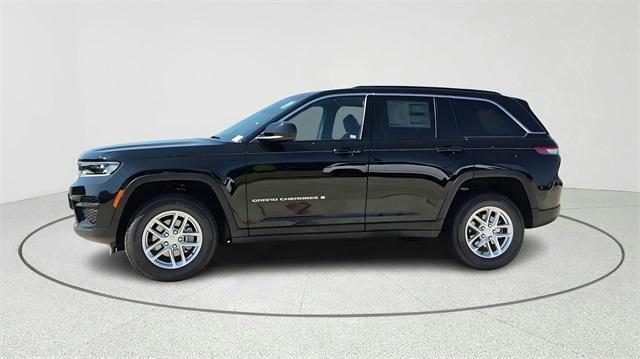 new 2025 Jeep Grand Cherokee car, priced at $35,894