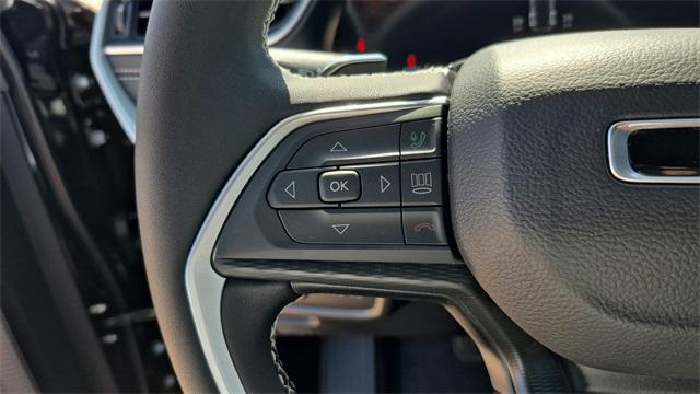 new 2025 Jeep Grand Cherokee car, priced at $35,894