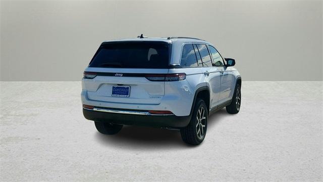 new 2024 Jeep Grand Cherokee car, priced at $39,999