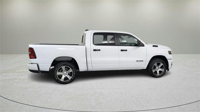 new 2024 Ram 1500 car, priced at $45,464