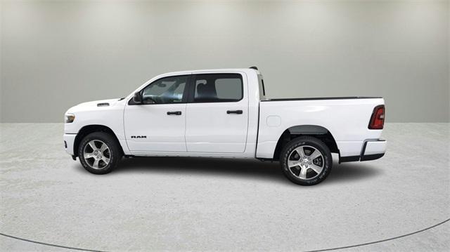 new 2024 Ram 1500 car, priced at $45,464