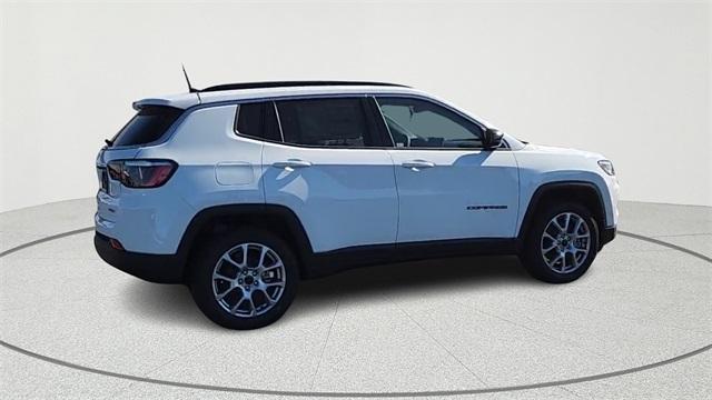 new 2025 Jeep Compass car, priced at $30,165