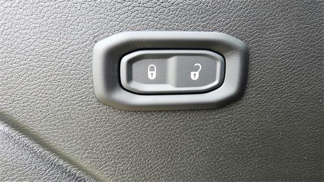 new 2025 Jeep Gladiator car, priced at $41,936