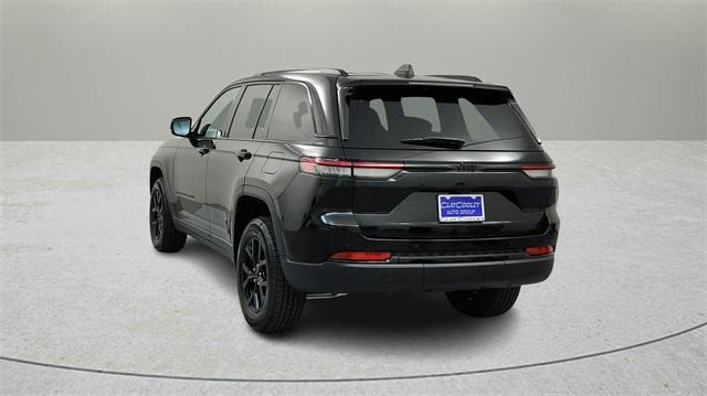 new 2025 Jeep Grand Cherokee car, priced at $38,500