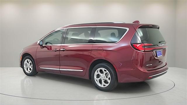 used 2021 Chrysler Pacifica car, priced at $30,145