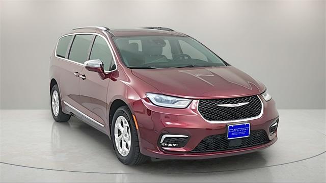 used 2021 Chrysler Pacifica car, priced at $30,145