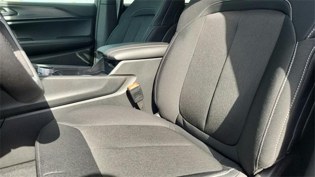 new 2025 Jeep Grand Cherokee car, priced at $35,650
