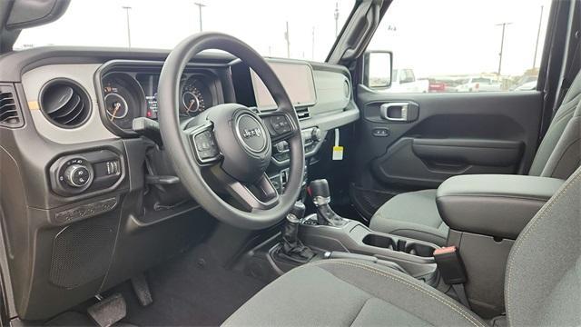 new 2025 Jeep Gladiator car, priced at $41,936