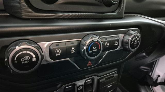 used 2021 Jeep Wrangler Unlimited car, priced at $32,073