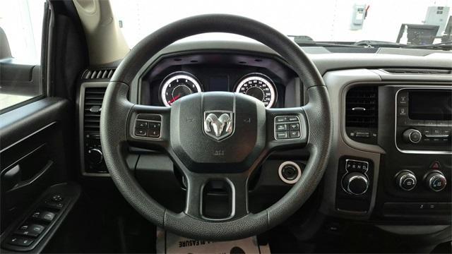 used 2019 Ram 1500 Classic car, priced at $18,857