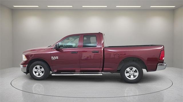 used 2019 Ram 1500 Classic car, priced at $18,857