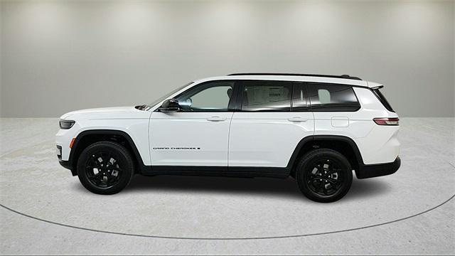 new 2025 Jeep Grand Cherokee L car, priced at $39,298