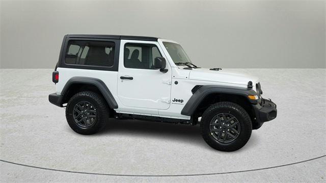 new 2025 Jeep Wrangler car, priced at $39,186