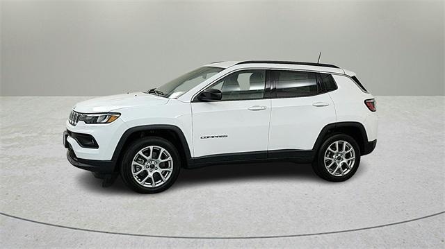 new 2025 Jeep Compass car, priced at $25,277