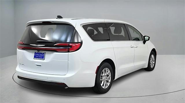 new 2026 Chrysler Pacifica car, priced at $43,460