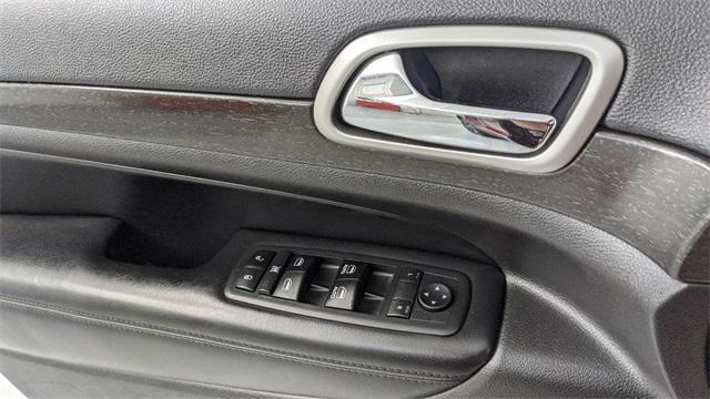 used 2018 Jeep Grand Cherokee car, priced at $19,755
