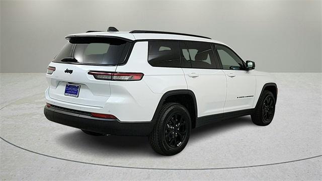 new 2025 Jeep Grand Cherokee L car, priced at $39,663