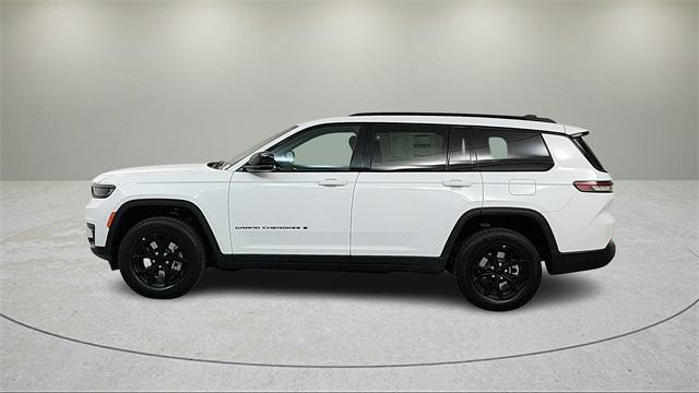 new 2025 Jeep Grand Cherokee L car, priced at $39,663