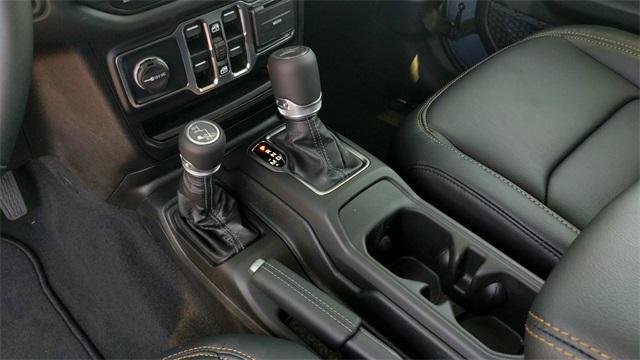 new 2025 Jeep Gladiator car, priced at $48,685