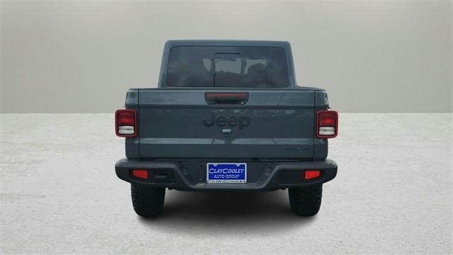 new 2025 Jeep Gladiator car, priced at $48,685