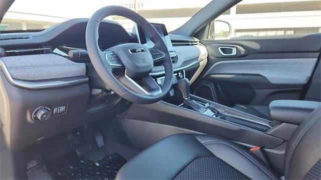 new 2025 Jeep Compass car, priced at $29,995