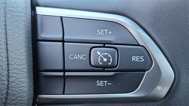 new 2025 Jeep Compass car, priced at $29,995