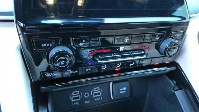 used 2023 Jeep Grand Cherokee car, priced at $32,995