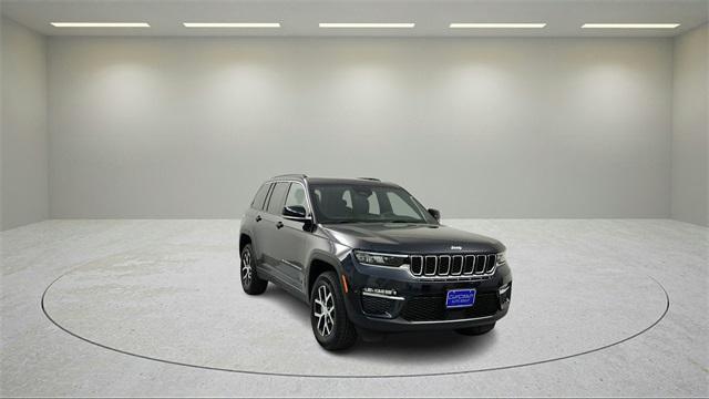 new 2025 Jeep Grand Cherokee car, priced at $39,999