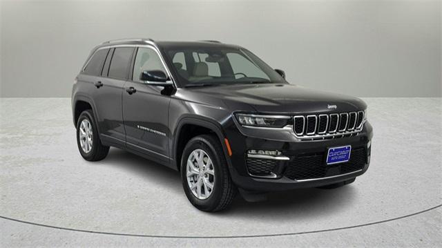 new 2023 Jeep Grand Cherokee car, priced at $49,855