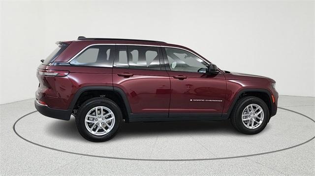 new 2025 Jeep Grand Cherokee car, priced at $35,218