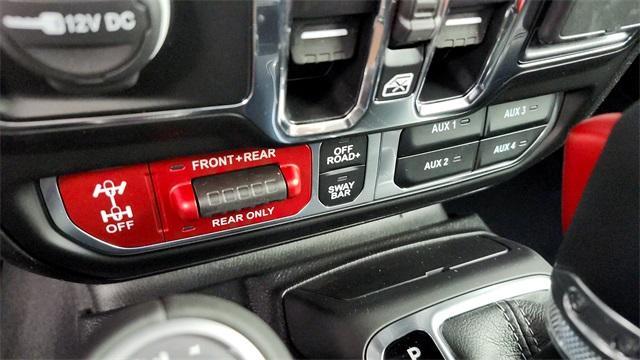 new 2025 Jeep Gladiator car, priced at $54,632