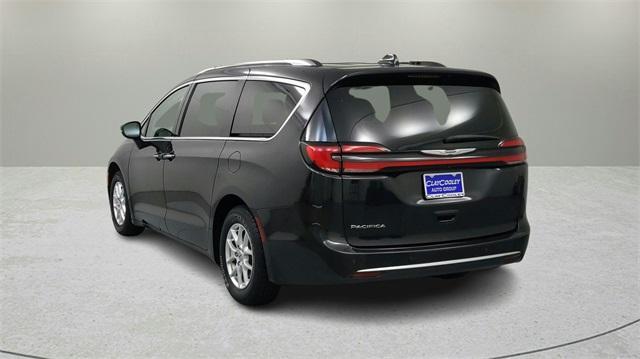 new 2024 Chrysler Pacifica car