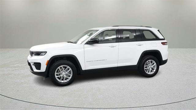 new 2024 Jeep Grand Cherokee car, priced at $36,255