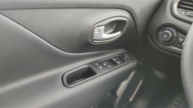 used 2023 Jeep Renegade car, priced at $23,920