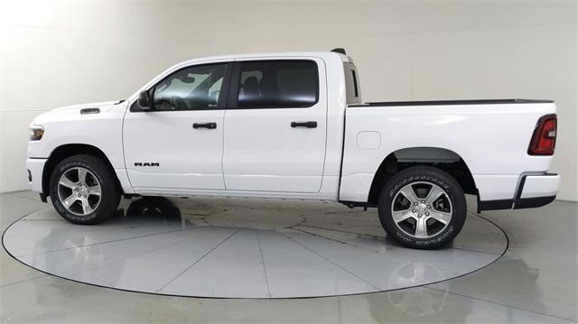 new 2025 Ram 1500 car, priced at $40,651