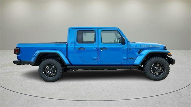 new 2025 Jeep Gladiator car, priced at $48,588