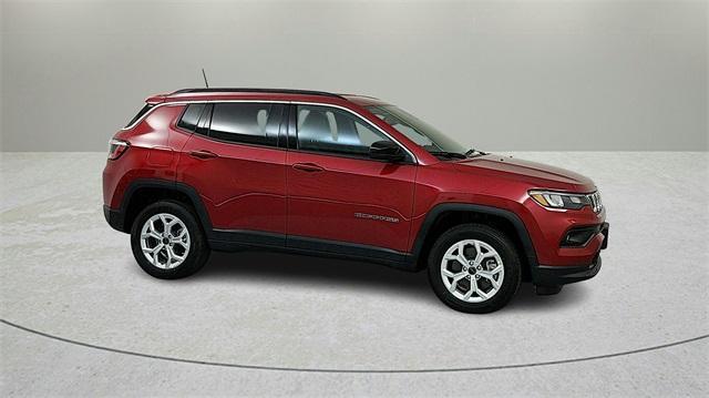 new 2025 Jeep Compass car, priced at $27,737