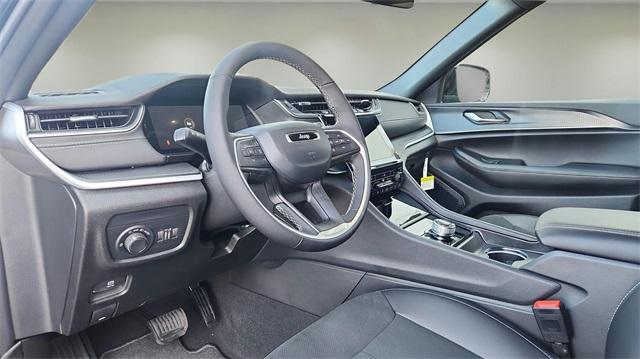 new 2025 Jeep Grand Cherokee L car, priced at $41,522