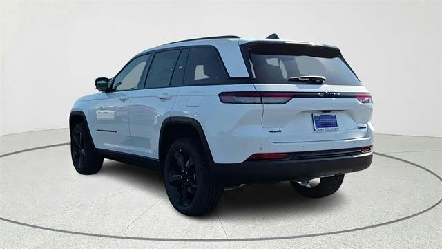 new 2025 Jeep Grand Cherokee car, priced at $47,010