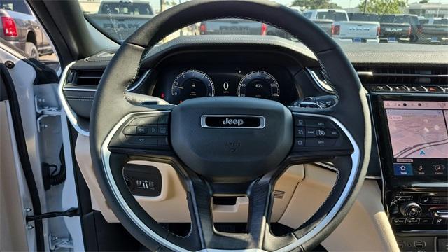 new 2025 Jeep Grand Cherokee car, priced at $47,010