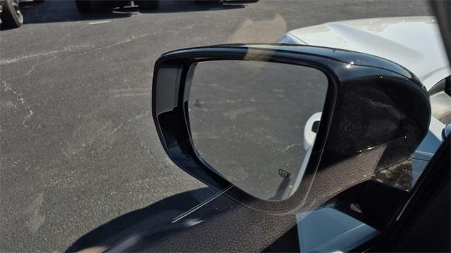 new 2025 Jeep Grand Cherokee car, priced at $47,010