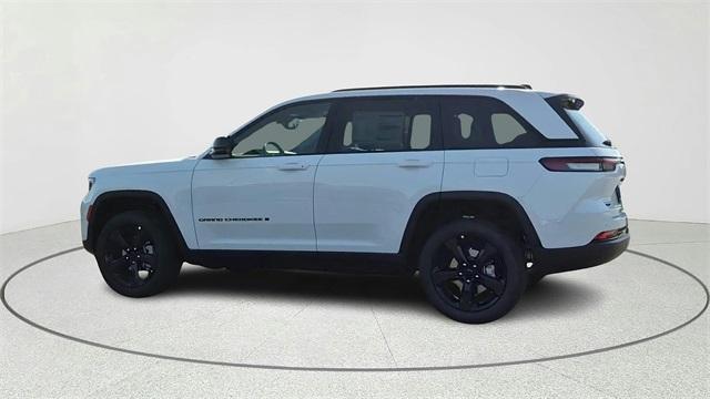 new 2025 Jeep Grand Cherokee car, priced at $47,010