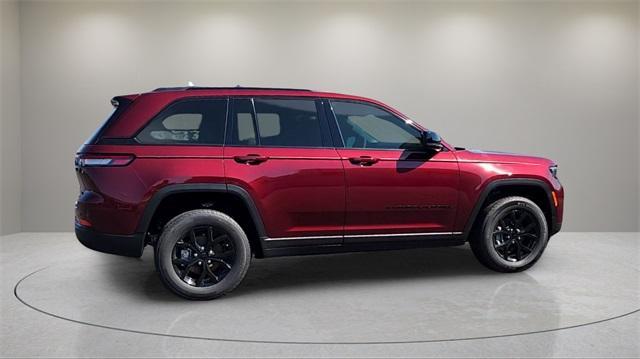 new 2025 Jeep Grand Cherokee car, priced at $40,704