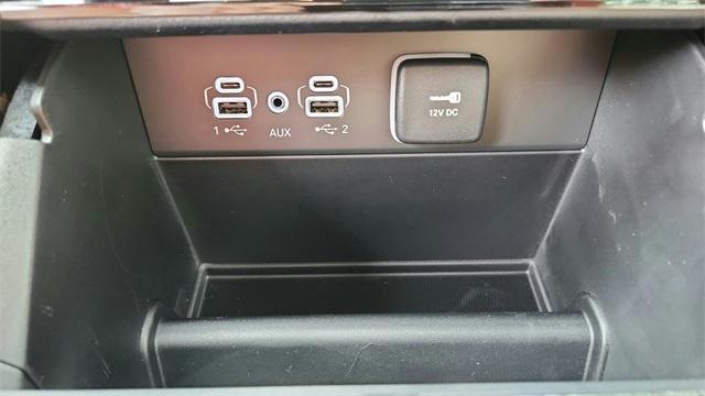 new 2025 Jeep Grand Cherokee car, priced at $53,519