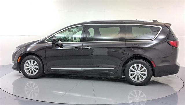 used 2022 Chrysler Pacifica car, priced at $23,481