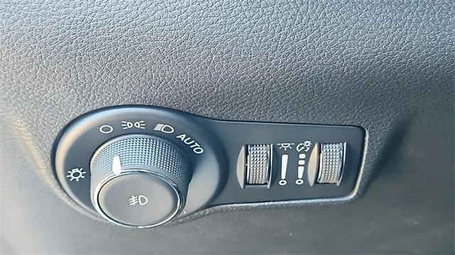 new 2026 Jeep Compass car, priced at $32,080